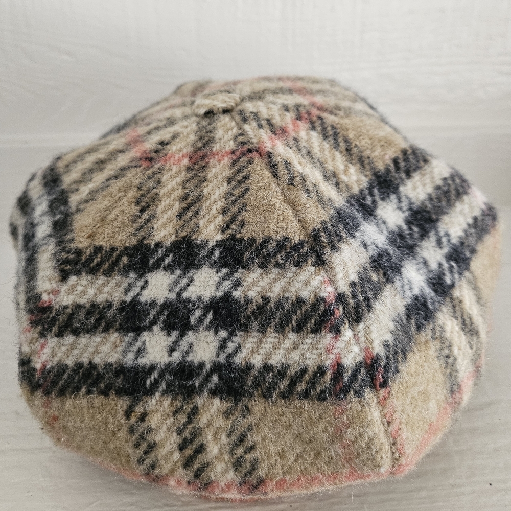 Burberry Beige and Black Plaid Cap - Picture 3 of 6